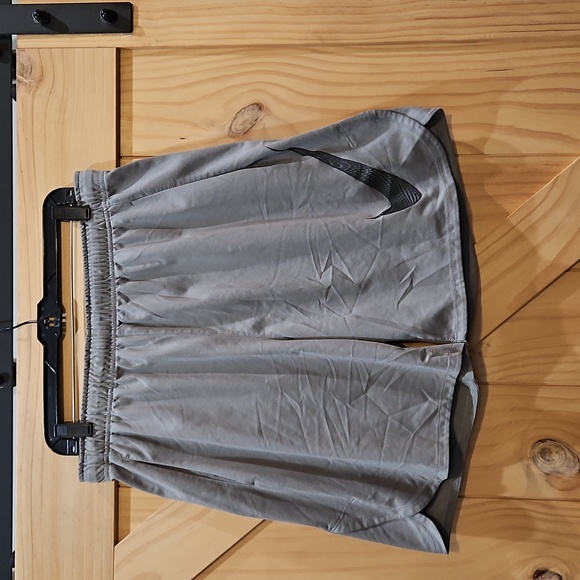 Nike | Gray Dri-Fit Logo Basketball Shorts | XL - Picture 1 of 6
